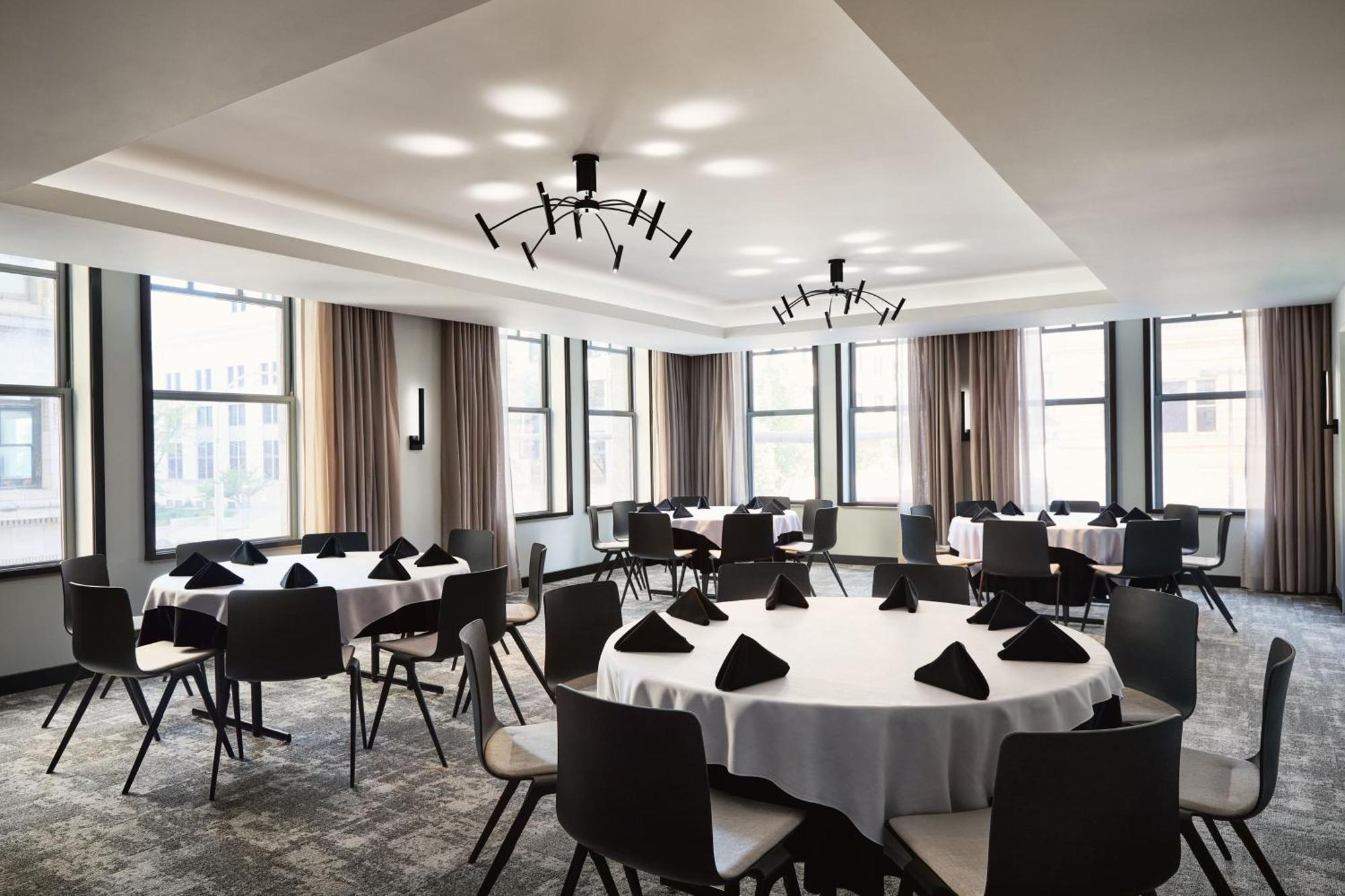 Ac Hotel By Marriott Kansas City Downtown 외부 사진