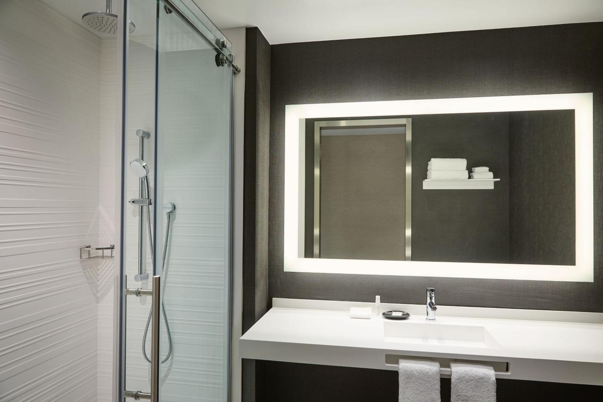 Ac Hotel By Marriott Kansas City Downtown 외부 사진